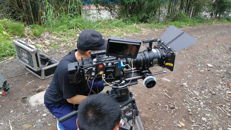 根河市产品宣传视频拍摄公司：匠心独运，雕琢品牌名片